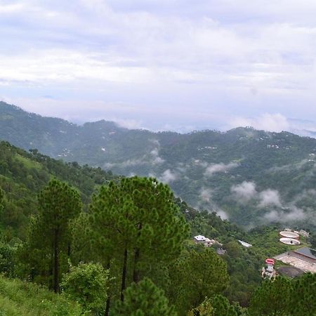 Amravati Resort Solan Exterior photo
