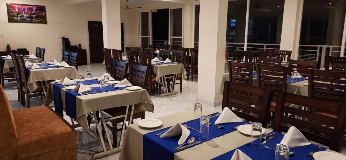 Amravati Resort Solan Exterior photo