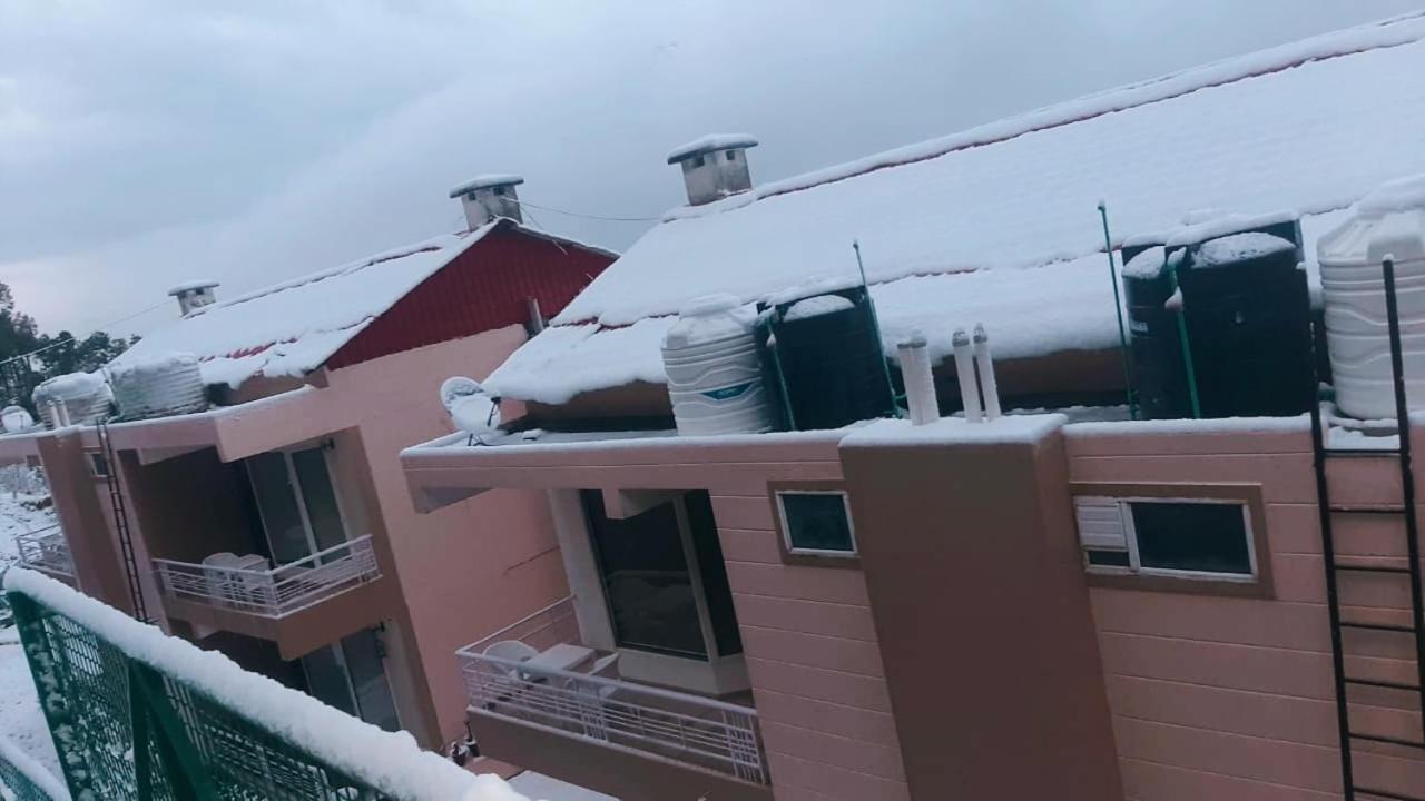 Amravati Resort Solan Exterior photo
